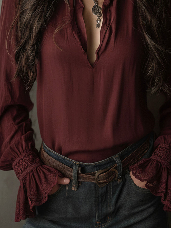 Boho V-Neck Μπλούζα σε Βαθύ Κόκκινο με Δαντελένιες Μανσέτες