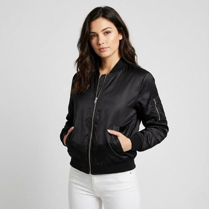 Ελαφριά bomber jacket κλασικού σχεδιασμού με αστικό στυλ