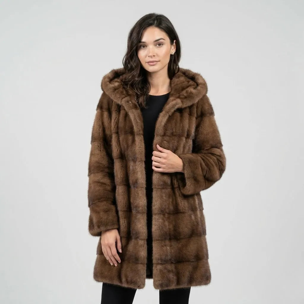 Μακρύ oversized παλτό από συνθετική γούνα με κουκούλα" can be rewritten as:

"Μακρύ oversized παλτό με κουκούλα από συνθετική γούνα