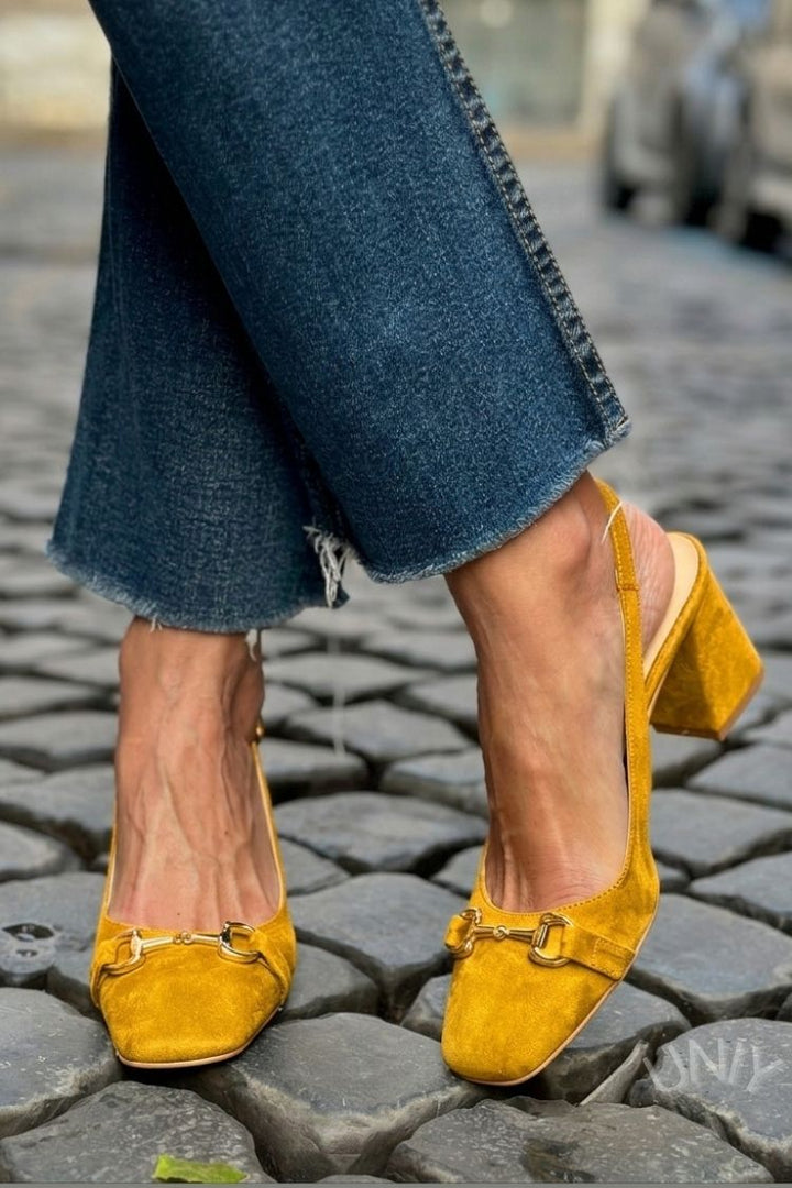 Honorina - Nubuck Heeled Pumps