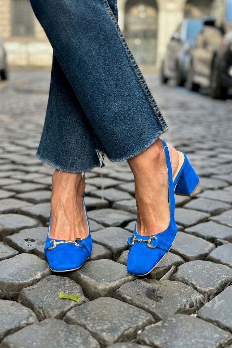 Honorina - Nubuck Heeled Pumps