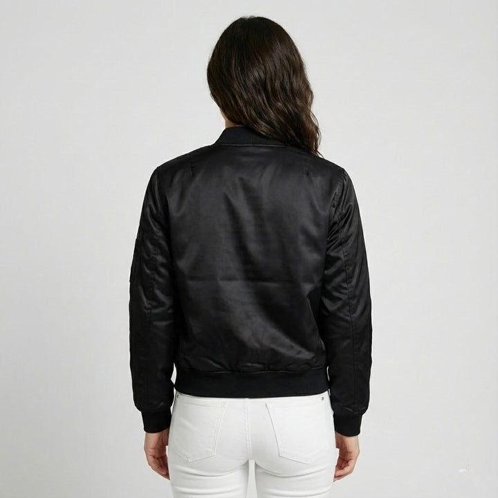 Ελαφριά bomber jacket κλασικού σχεδιασμού με αστικό στυλ