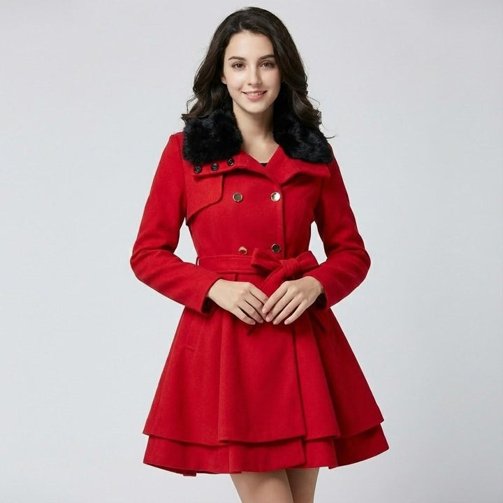Στυλάτο χειμερινό παλτό με εφαρμοστή γραμμή και απαλό γιακά