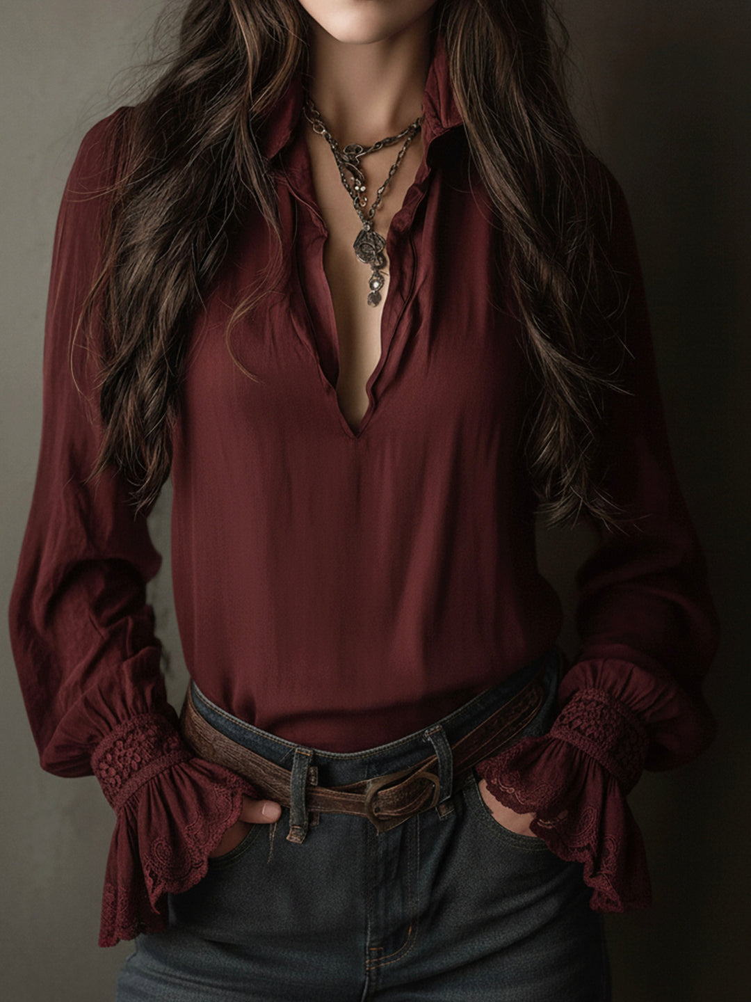 Boho V-Neck Μπλούζα σε Βαθύ Κόκκινο με Δαντελένιες Μανσέτες