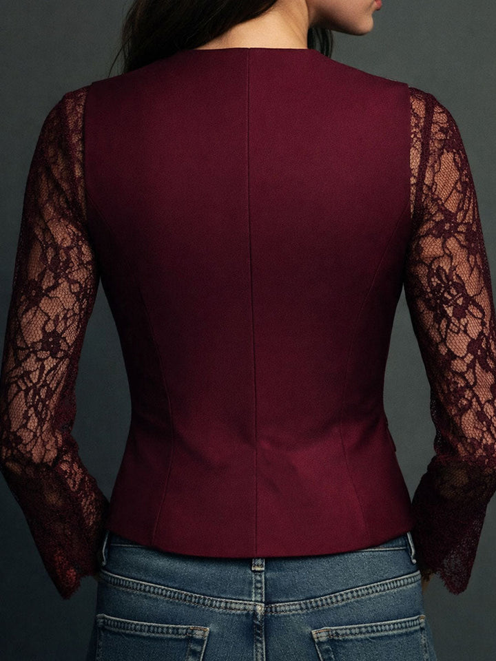 Μαύρο Κομψό Μπλέιζερ με Δαντελένια Μανίκια