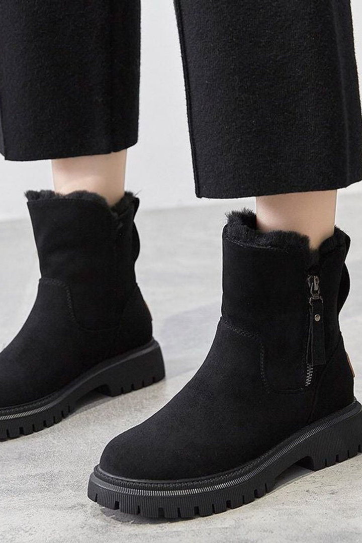 Χειμερινά ankle boots με ψηλή πλατφόρμα