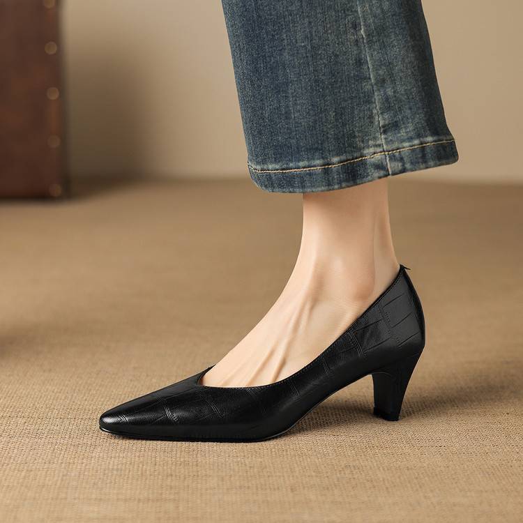 Νέα Αυθεντικά Δερμάτινα Παπούτσια με Τακούνι