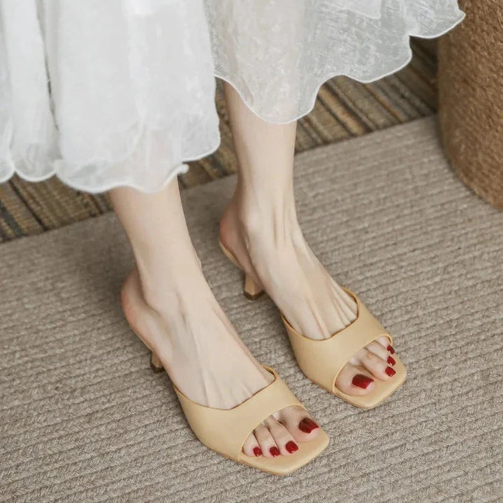 "Τζέσι Ύψους" could be rewritten as "Ύψος Τζέσι".