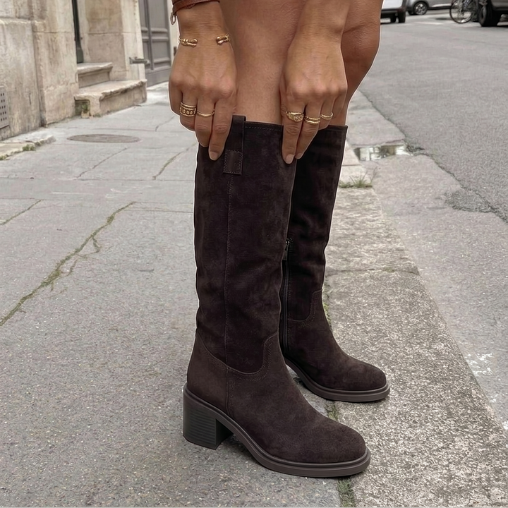 Μπότες με τετράγωνο τακούνι