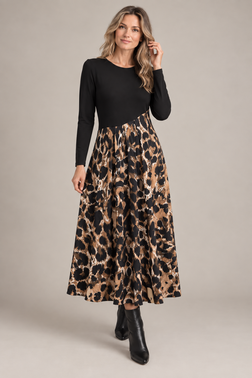 Leona | Midi Dress with Leopard Print