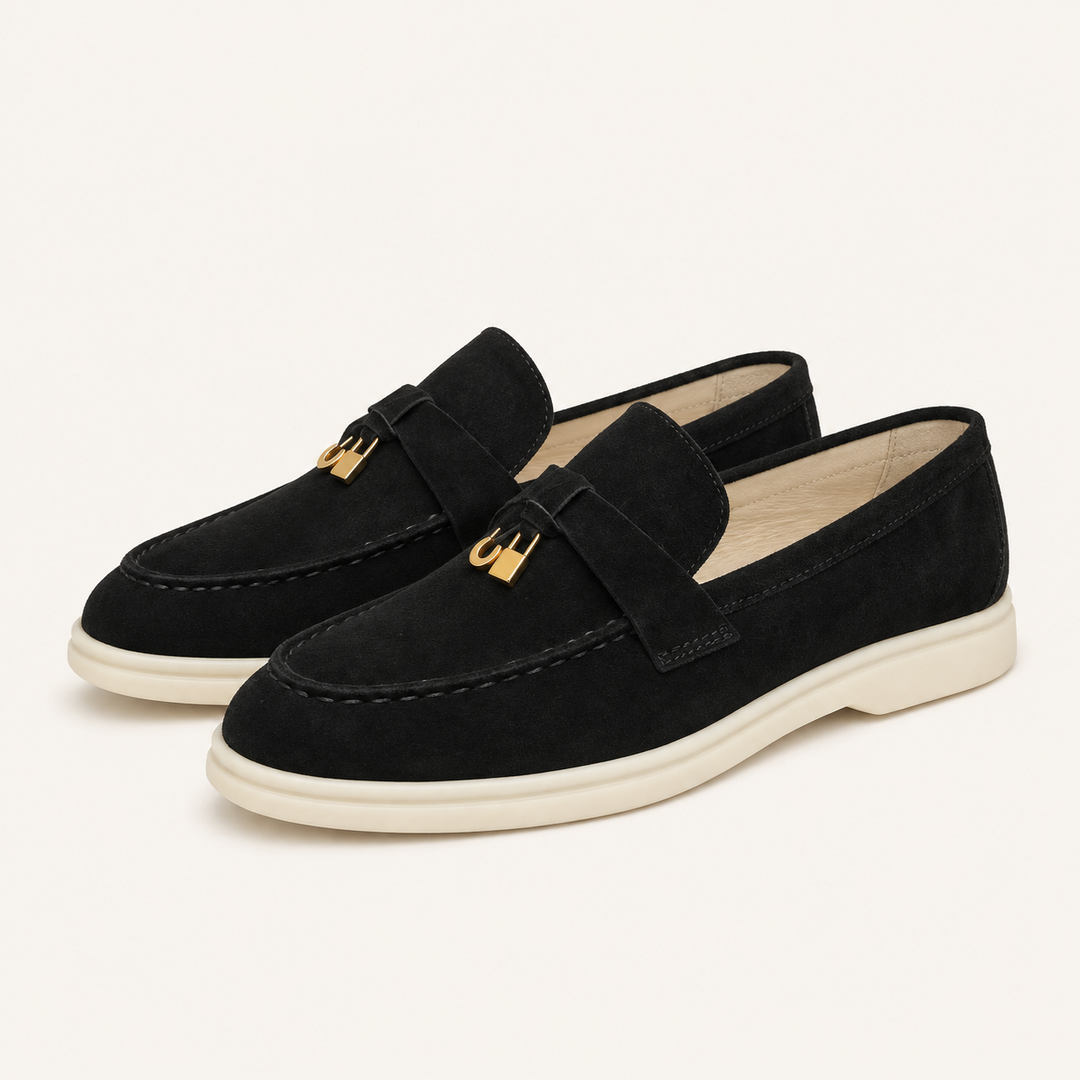 Κομψά loafers με μεταλλικά στοιχεία