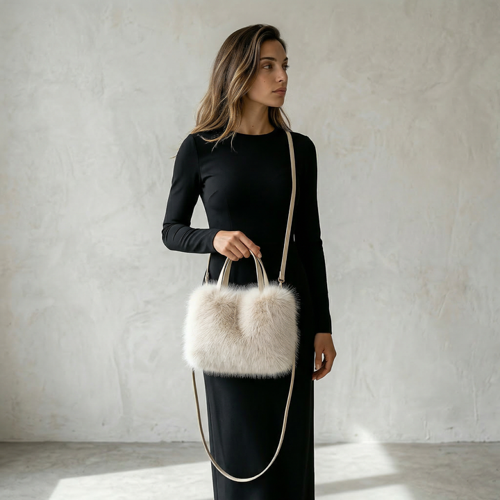 Valeria | Τσάντα Χειρός με Μαλακή Υφή